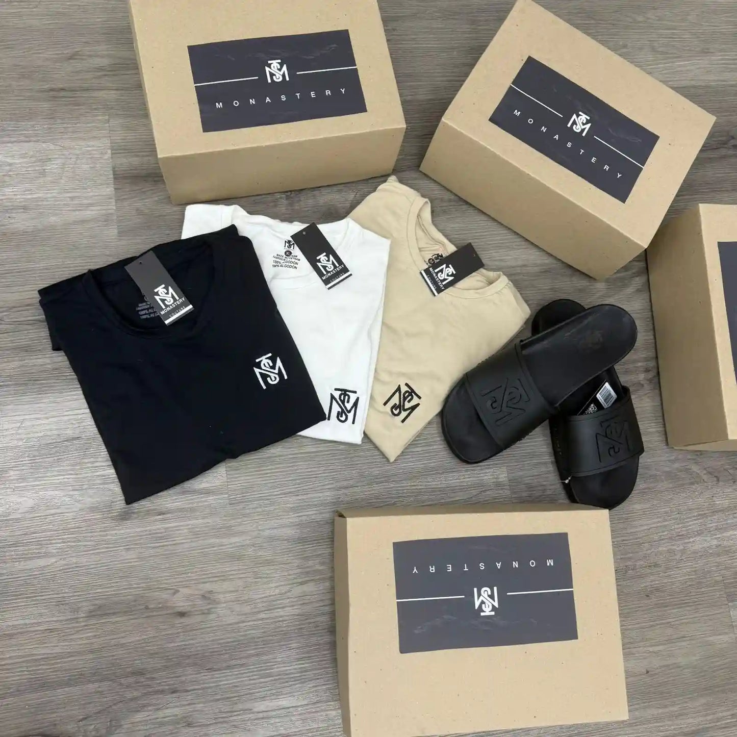 COMBO MONASTERY 3 CAMISETAS Y  1 SANDALIA