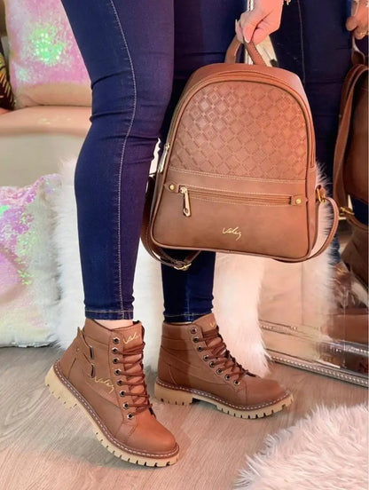 Botas + Bolso que elevan tu estilo al instante