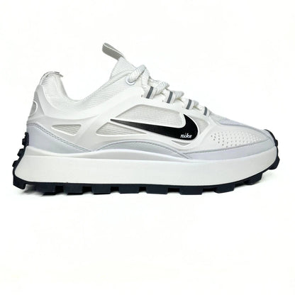 NIKE BALLELY BLANCO Y NEGRO